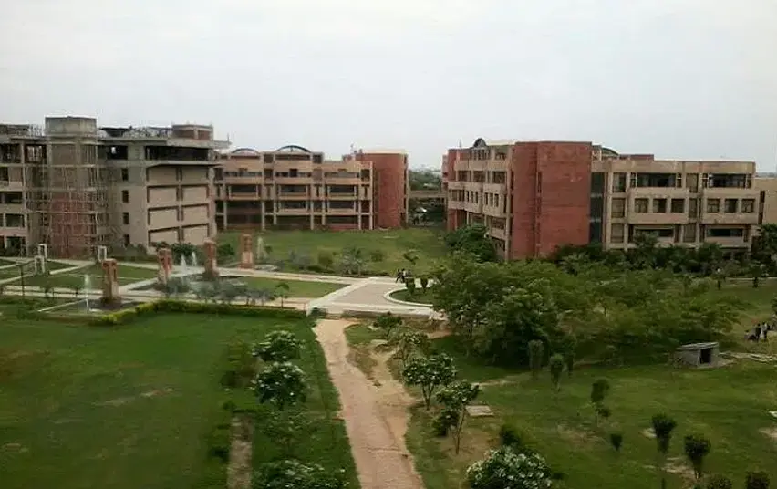 Galgotias College